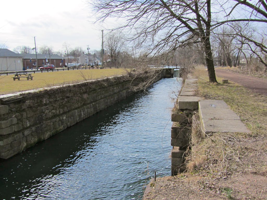 Delaware and Raritan Canal by Adam Elmquist