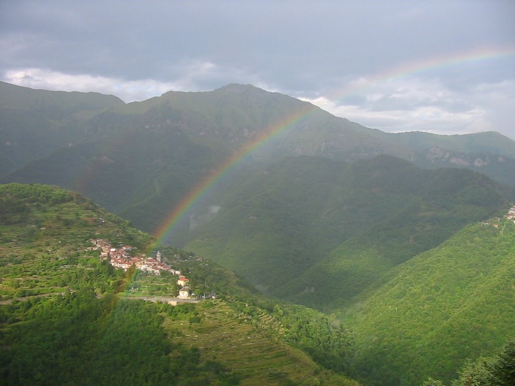 Veduta su Corte con arcobaleno by Gisko