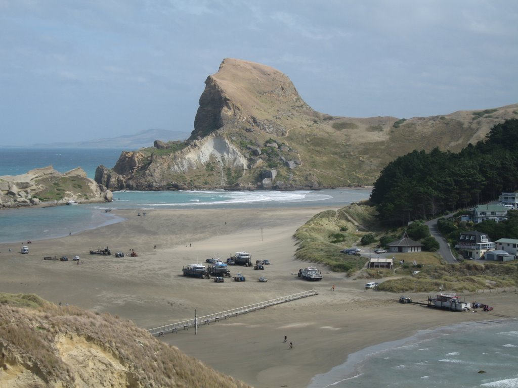 Castlepoint - Beach by mariekeev