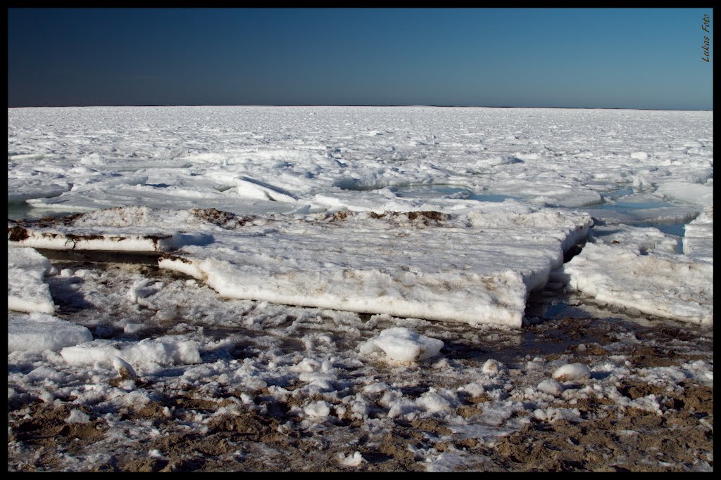 Ice will be everywhere by Lukas Kaminski.Foto