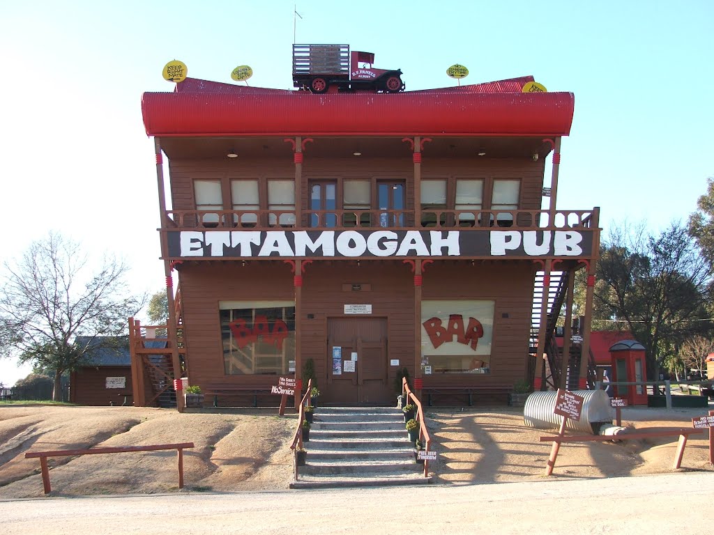 Ettamogah Pub by Oges