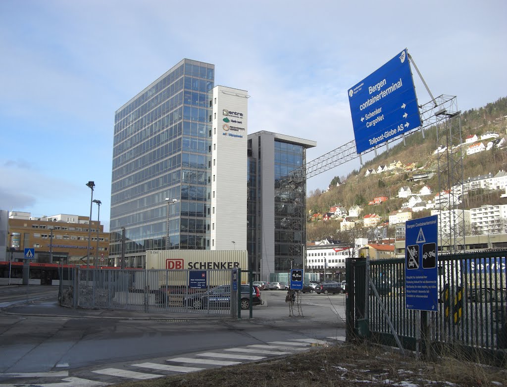 A tiny skyscraper and entrance to Bergen containerterminal by Mona Lygre