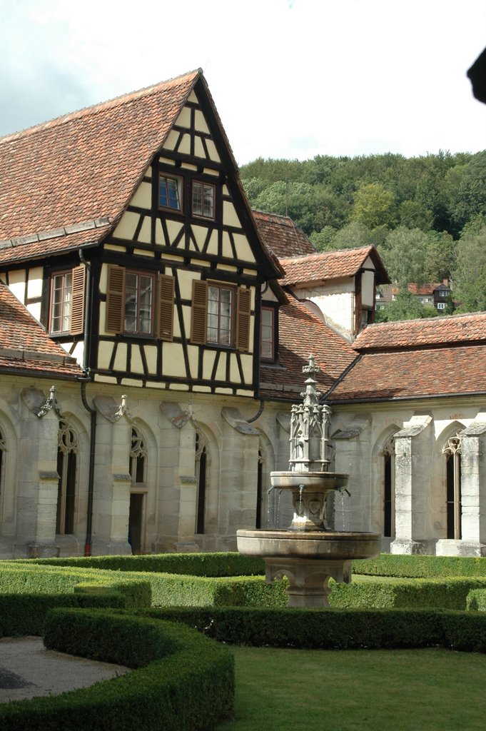 Bebenhausen Kloster Innenhof by GEPANET