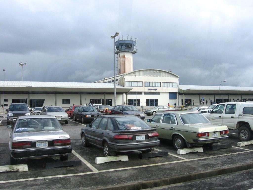 Warri Airport Terminal by Jan Jaeger