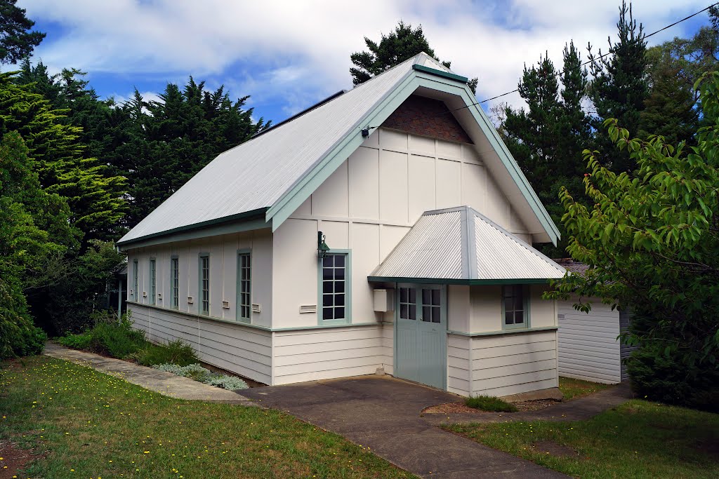 Red Hill Uniting Church - closed its doors in February 2012 after 78 years of service to the local community by Muzza from McCrae