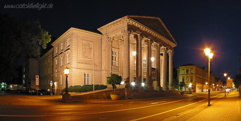 Staatstheater Meiningen (Nachtaufnahme) by Matthias Münch