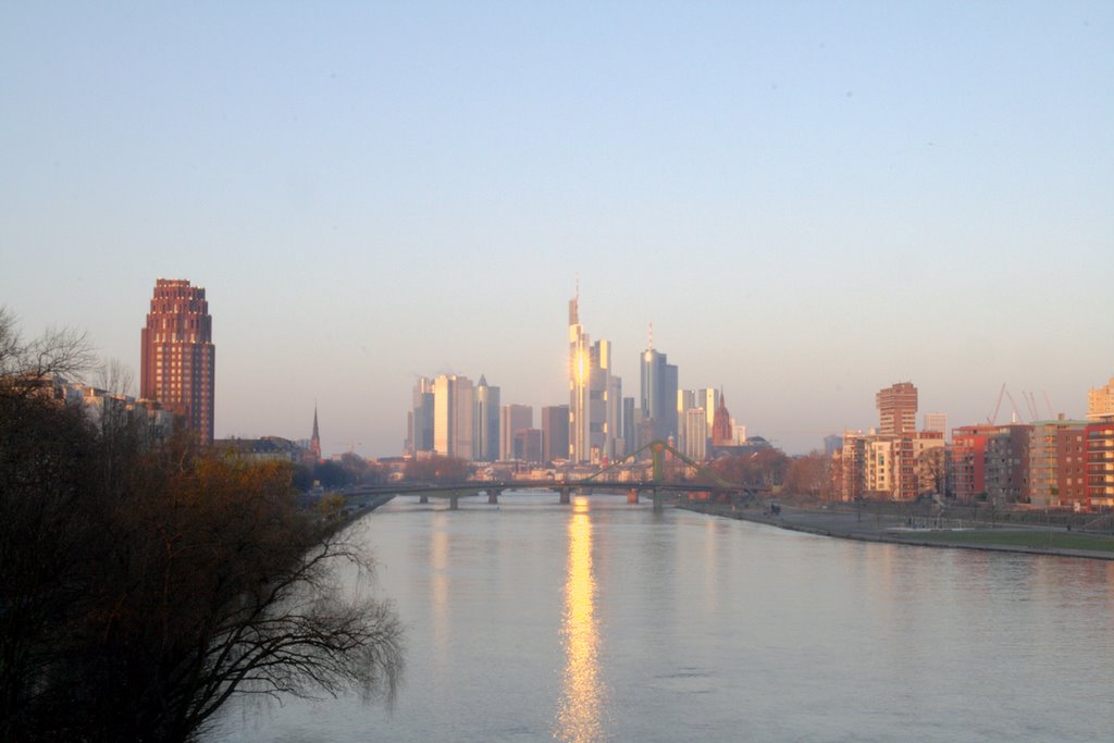 Frankfurt Skyline Sunrise by D. Tim Schlexa