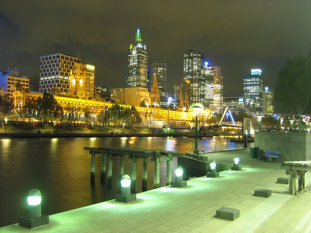 Melbourne City at night - Worldtour by M.K. by Marc v. d. Waterkant