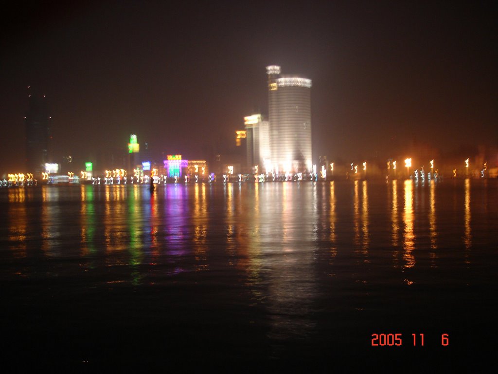 Gulang Island Night... by 冷月凌影