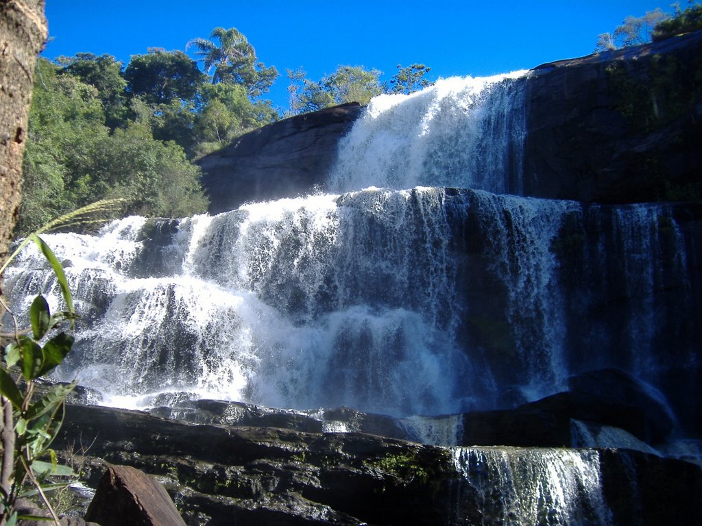 Fazenda Cachoeira by Gláucio Dutra Rocha