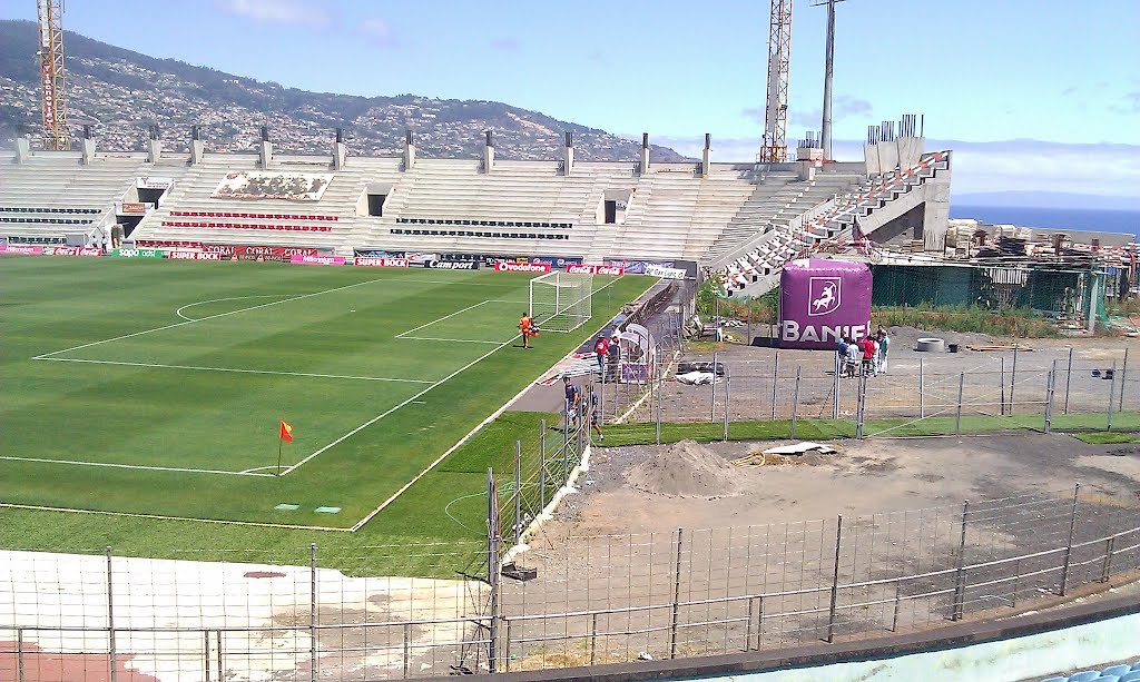 Stadion vom CS Maritimo Madeira - Funchal by falk.hoffmann