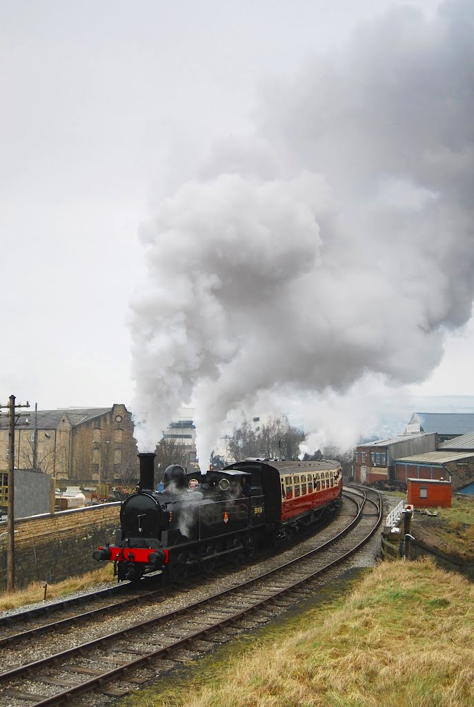 Webb Coal Tank #58926 leaves Keighley by Peter_private_box