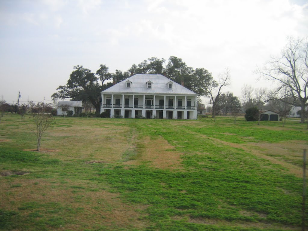 Plantation Home by perkins4