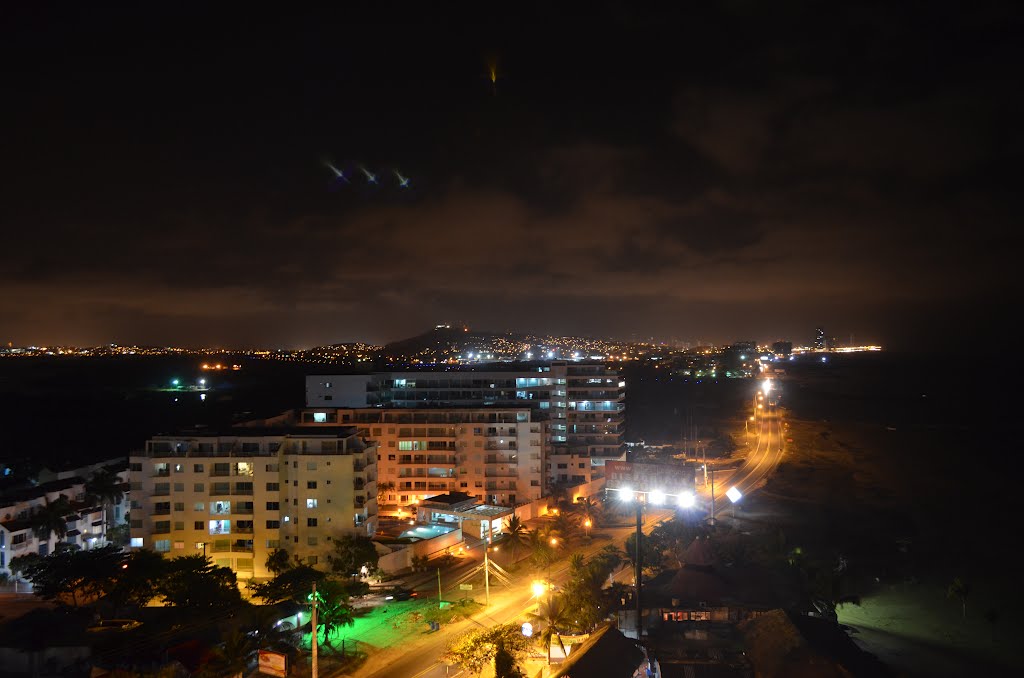 CARTAGENA DE NOCHE -VISTA HOTEL AMERCAS by POSSSSO