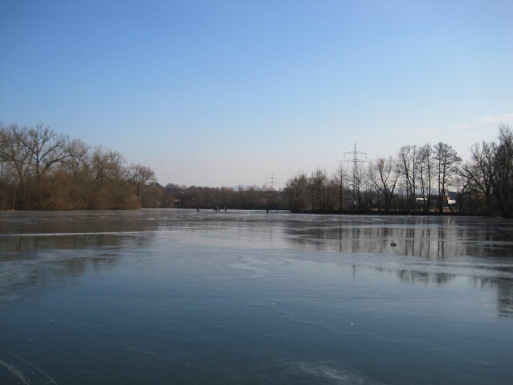 Eislaufen auf dem Röhmsee by rakappe