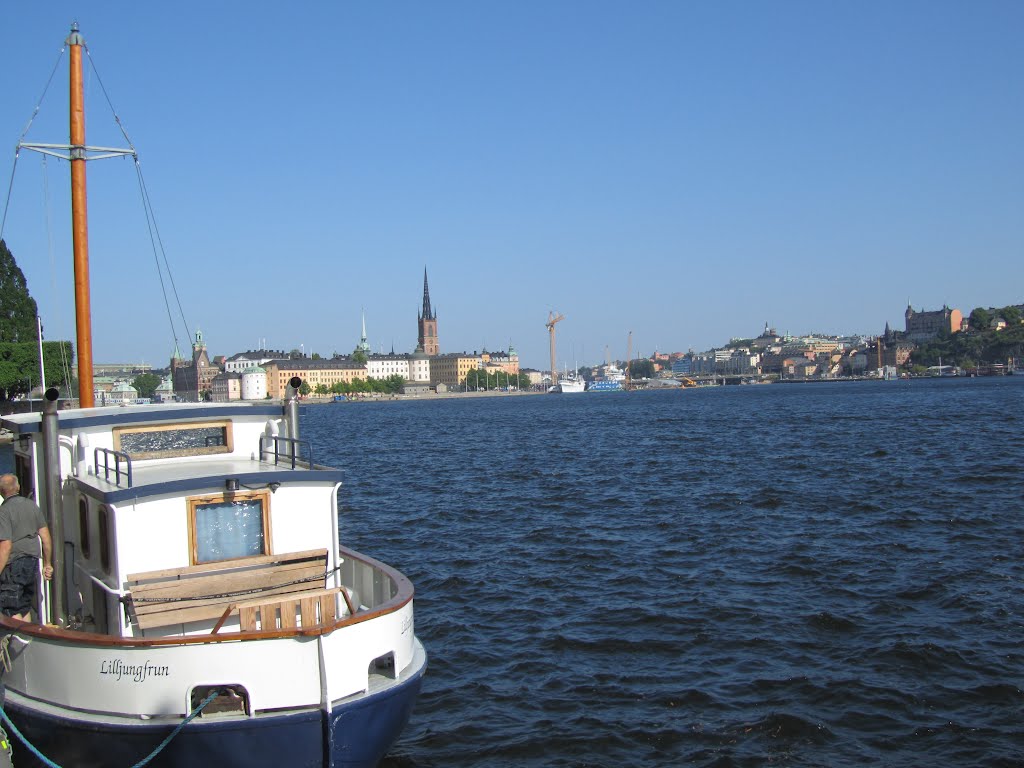 Stockholm by Kieni