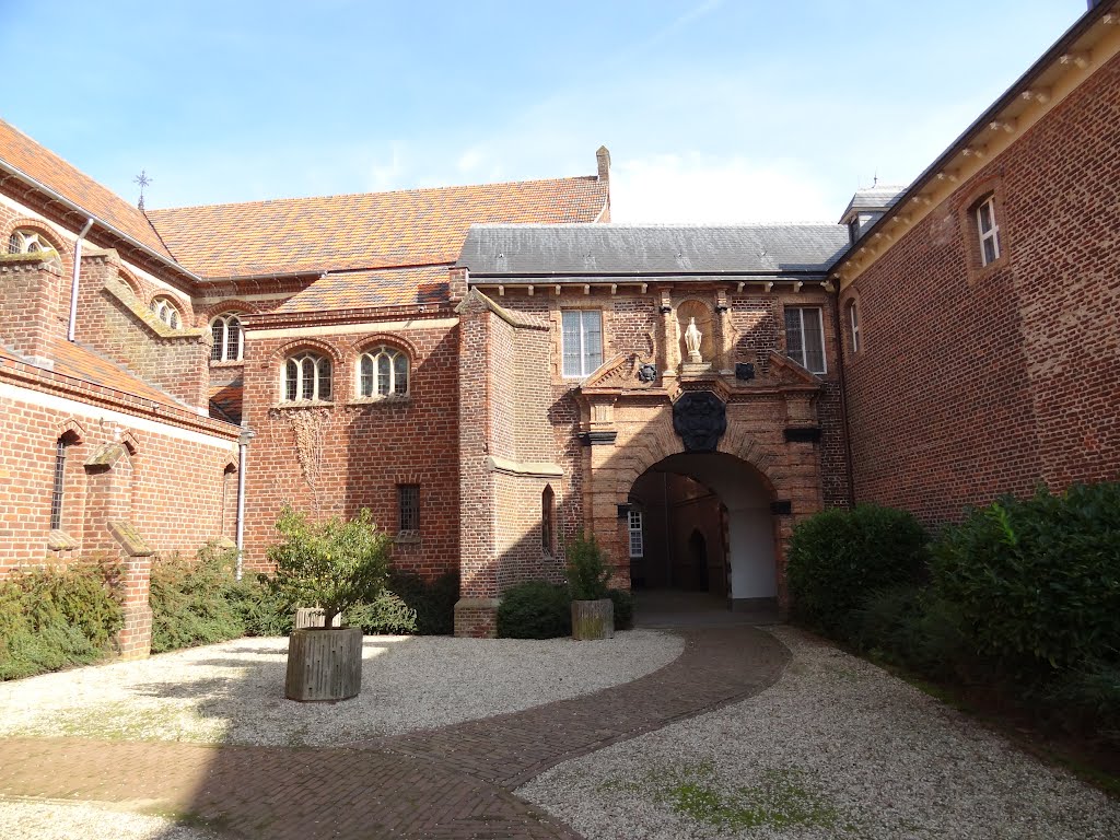 Entrance gate of the Carmelites monastery by Willem Nabuurs