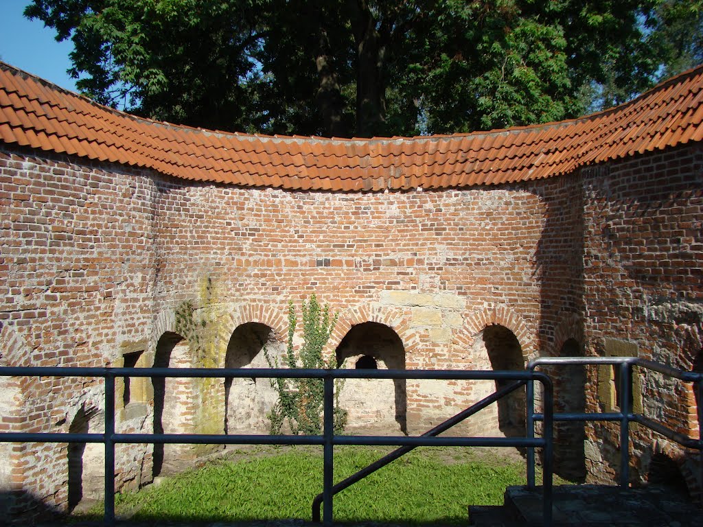 Wiedenbrück ( Pulverturm,erbaut im 15 oder 16 Jh. ) Mühlenwall. September 2011 by DortmundWestfalica