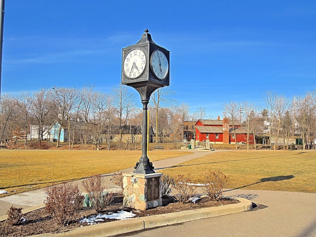 Town Clock - Northville, MI '1905' (needs work!) by Juan234