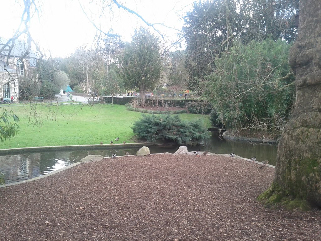 Jardin des plantes Angers by Panoramoi