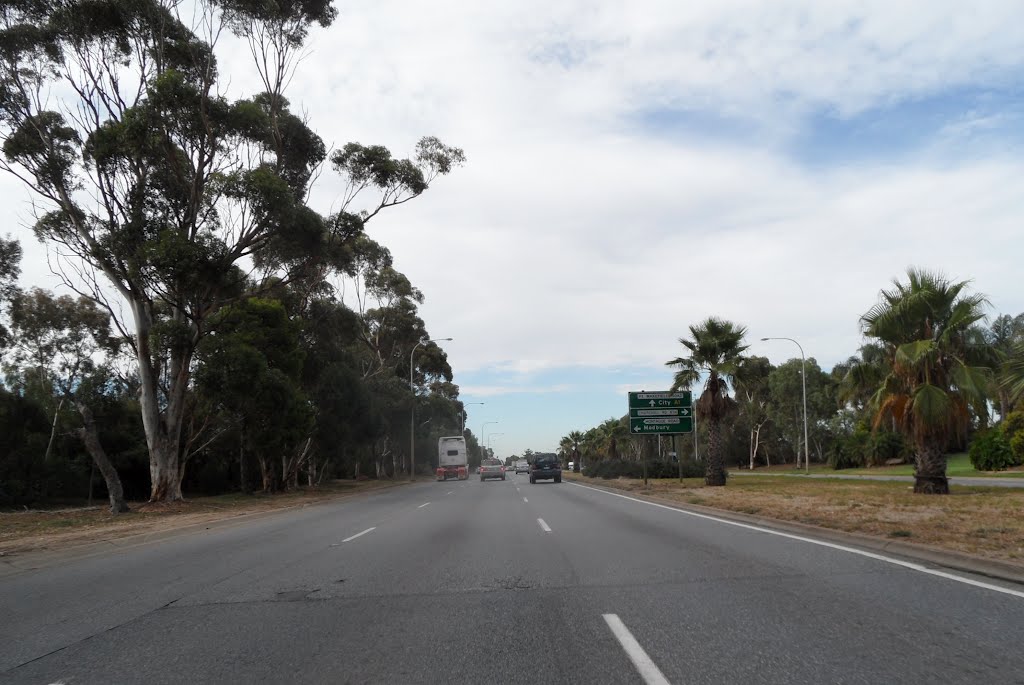 Driving along Port Wakefield Road towards the City , near Churchhill Road in CAVAN Area, on 17-02-2012 by Peter John Tate,