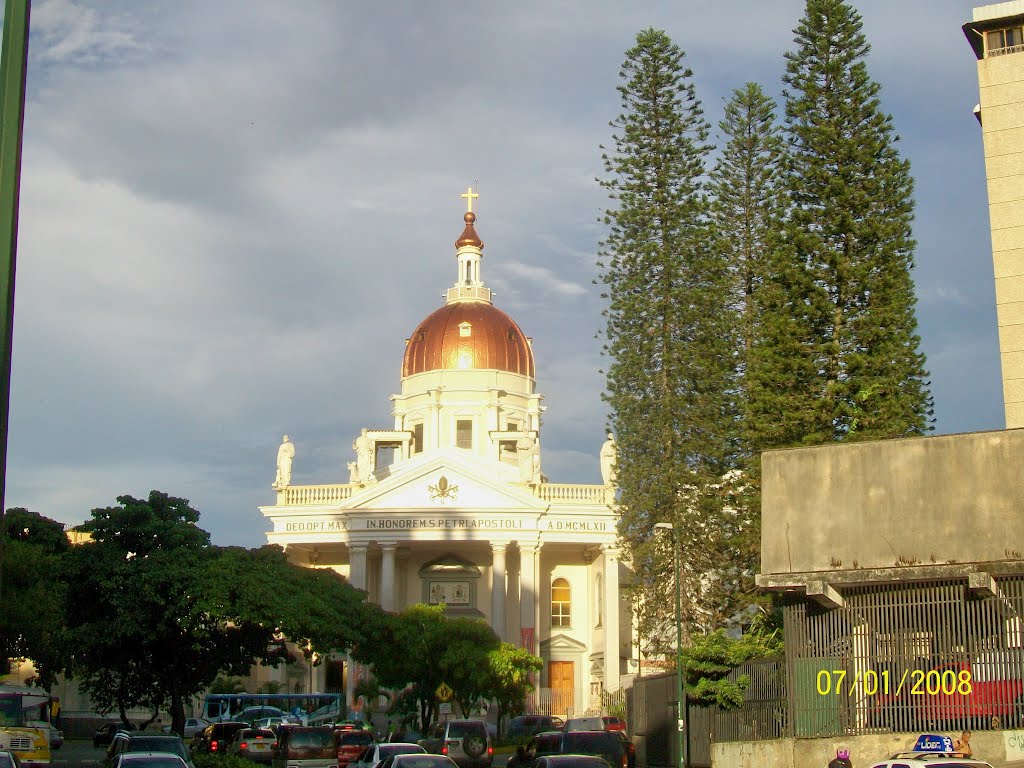 Iglesia San Pedro, Los Chaguaramos, Caracas by camero500