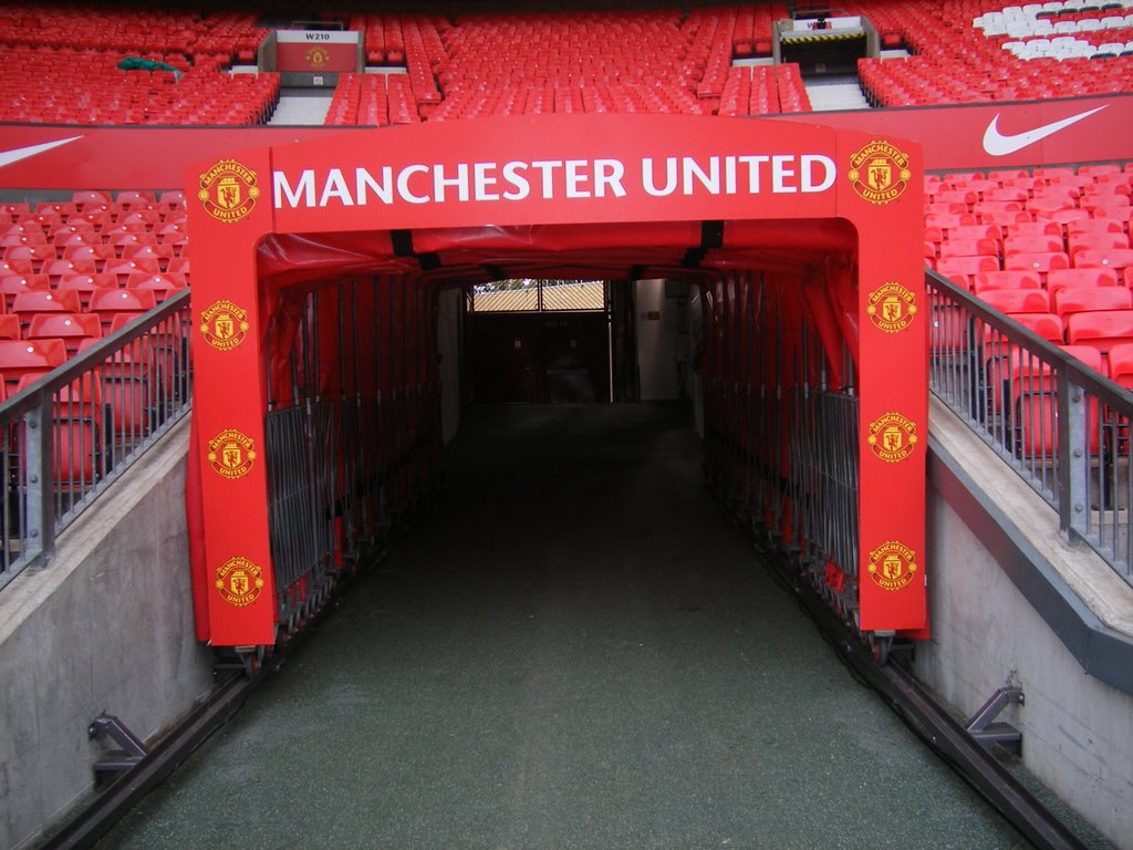 Old Trafford, the tunnel by russbomb