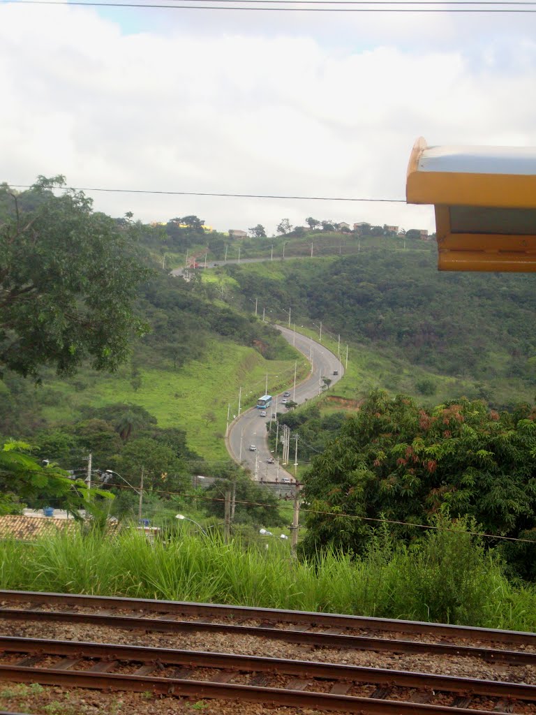 Avenida Pinheiro - IBIRITÉ by andarilho