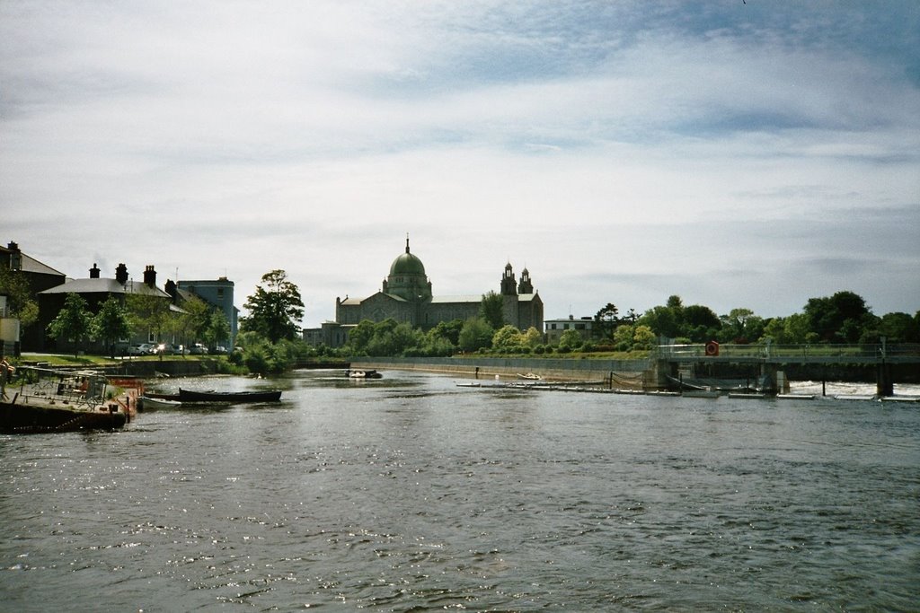 Galway - katedrála a řeka Corrib by Dominik M. Ramík