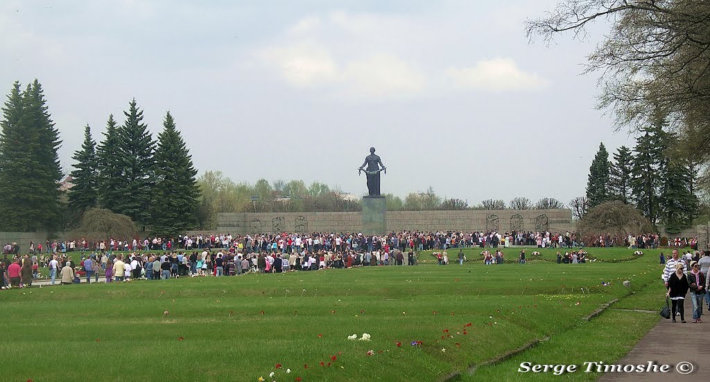 САНКТ-ПЕТЕРБУРГ. В Святой день. / Saint Petersburg. In the holy day. by Serge Timoshe