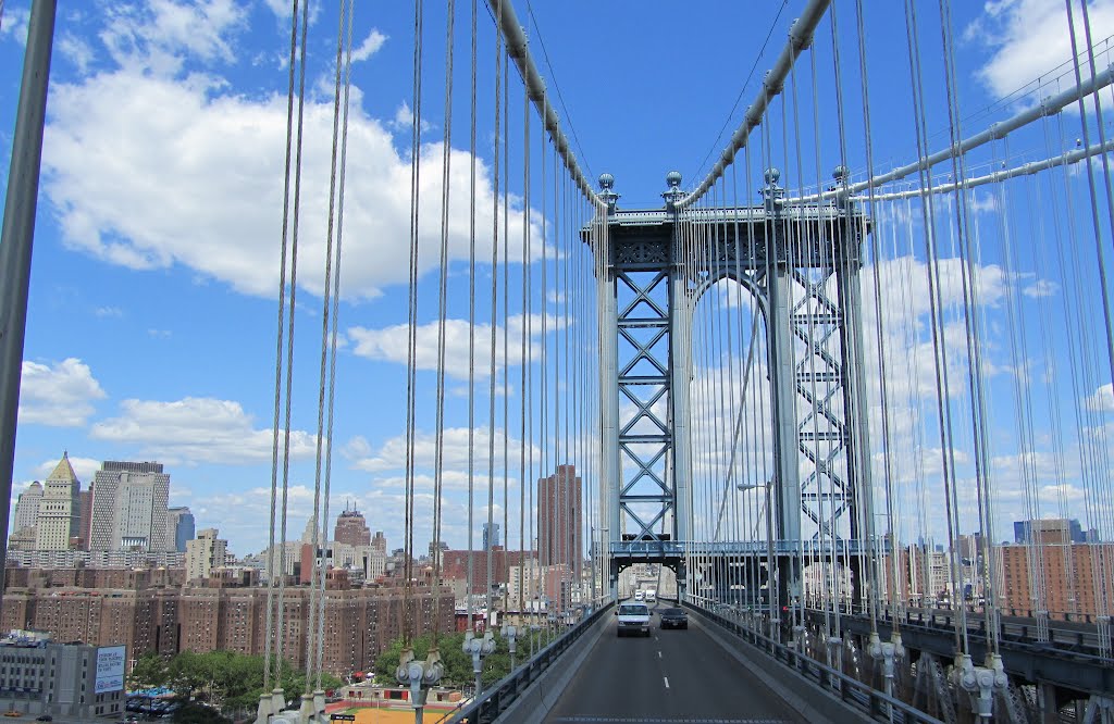 Manhattan Bridge by jrubens48