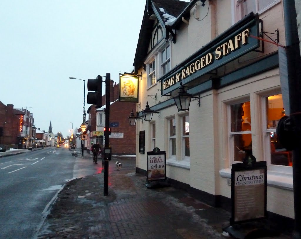 Bear and Ragged Staff, Kenilworth, Warwickshire by Linbery