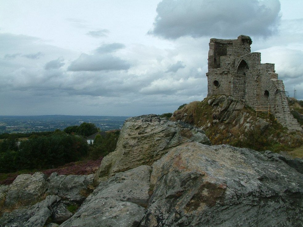 Mow Cop Castle by David Humphreys