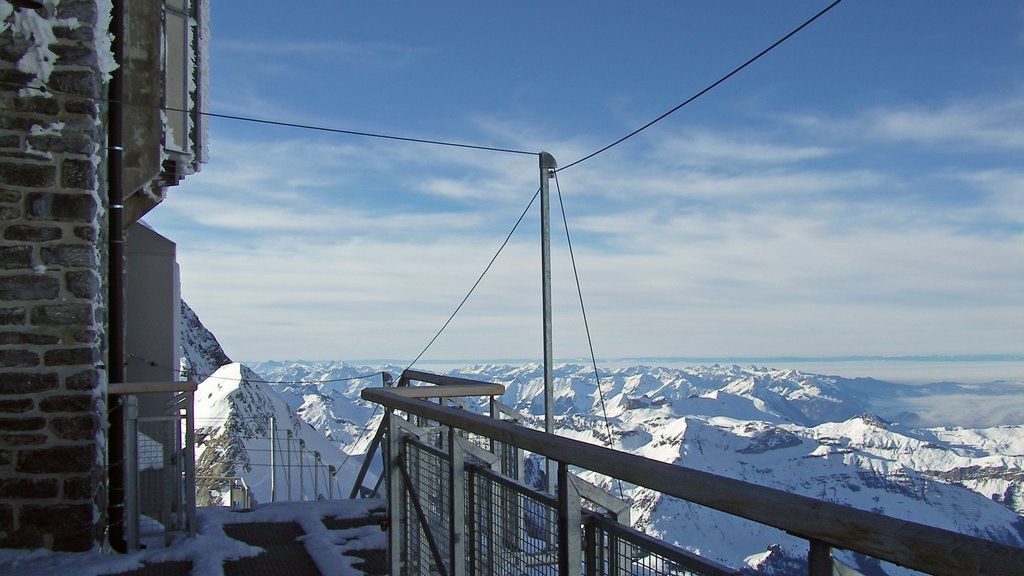 Jungfraujoch / Top of Europe / view west by Alfred Mueller