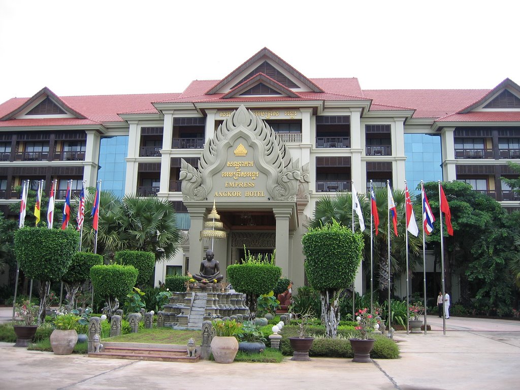 Empress Angkor hotel by Brovkin