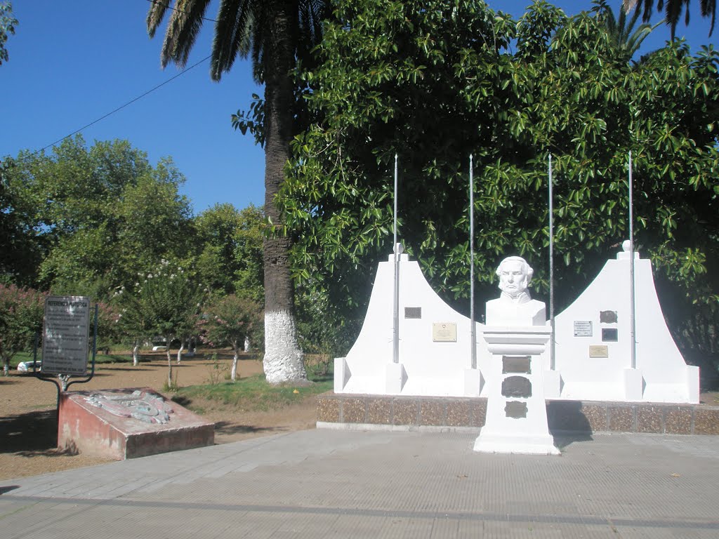 Plaza "Gral. Justo José de Urquiza". by Panza Verde