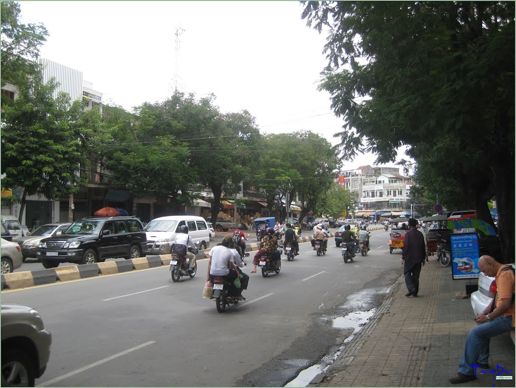 Đường phố Phnom Penh by Earth_Walker