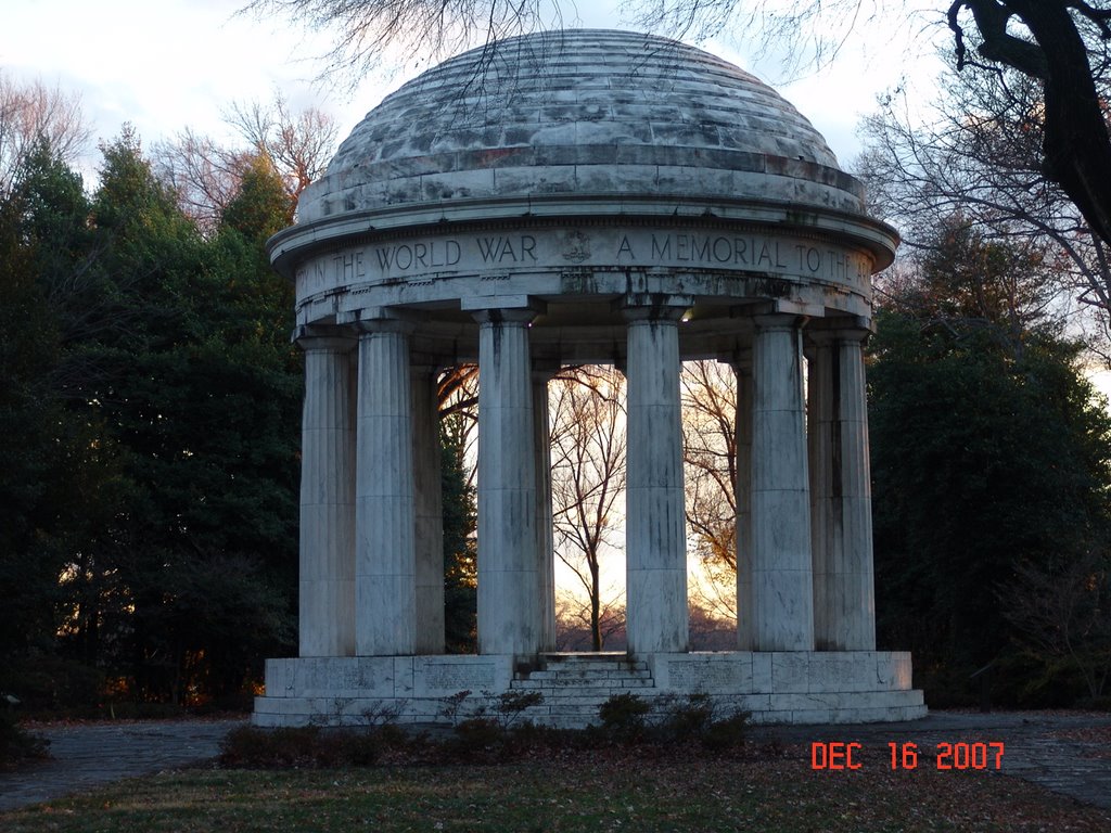 WWI MEMORIAL by andredeleon1