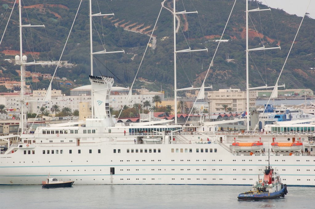 Departure Wind Surf of Ceuta port. by Javier Rivera