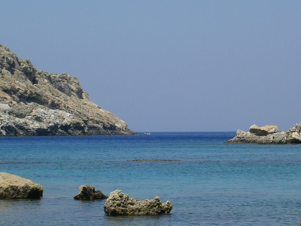 Anthony Quinn bay by farniole