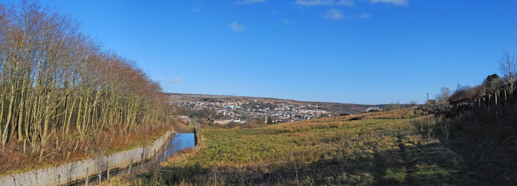 Blaenavon panorama by Alan Underwood