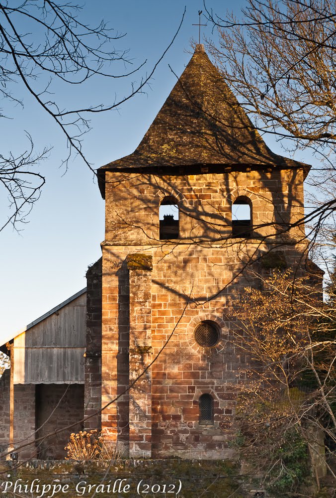 Saint-Viance (Corrèze) - Eglise by Philippe GRAILLE