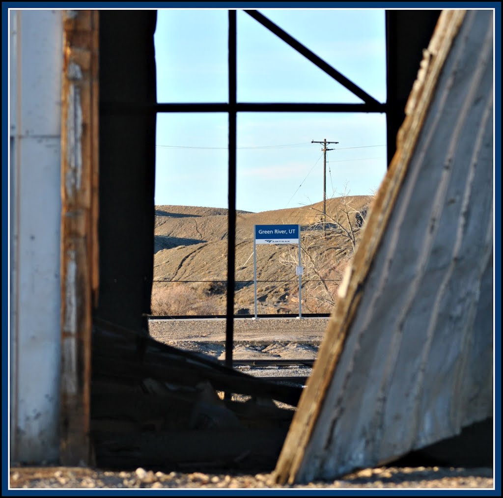 A couple of views from The Amtrak station at Green River Utah Amtrak train station Green River, UT has a platform only, no shelter, without Wi-Fi, with parking, with accessible platform and no wheelchair available. by Loco's Loco Co.