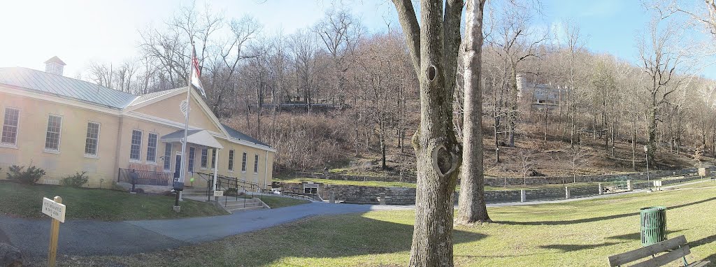 Feb 2012 - Berkeley Springs - New Bath House by Pano Ramio