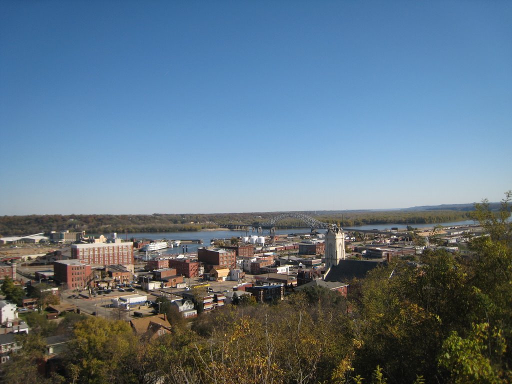 Downtown, Dubuque, IA 52001, USA by mollzk5