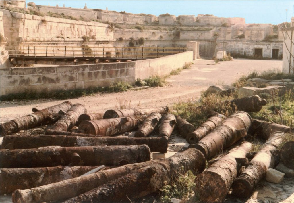 Fort Manoel, Manoel Island, Malta by tfar1959