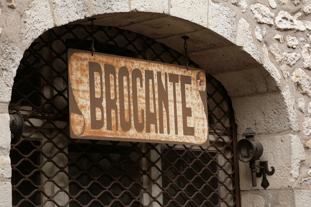 Brocante by YMV