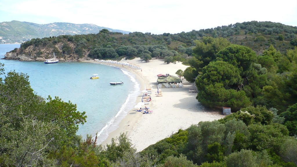 The Beach on Tsougkria Island.. by shariain