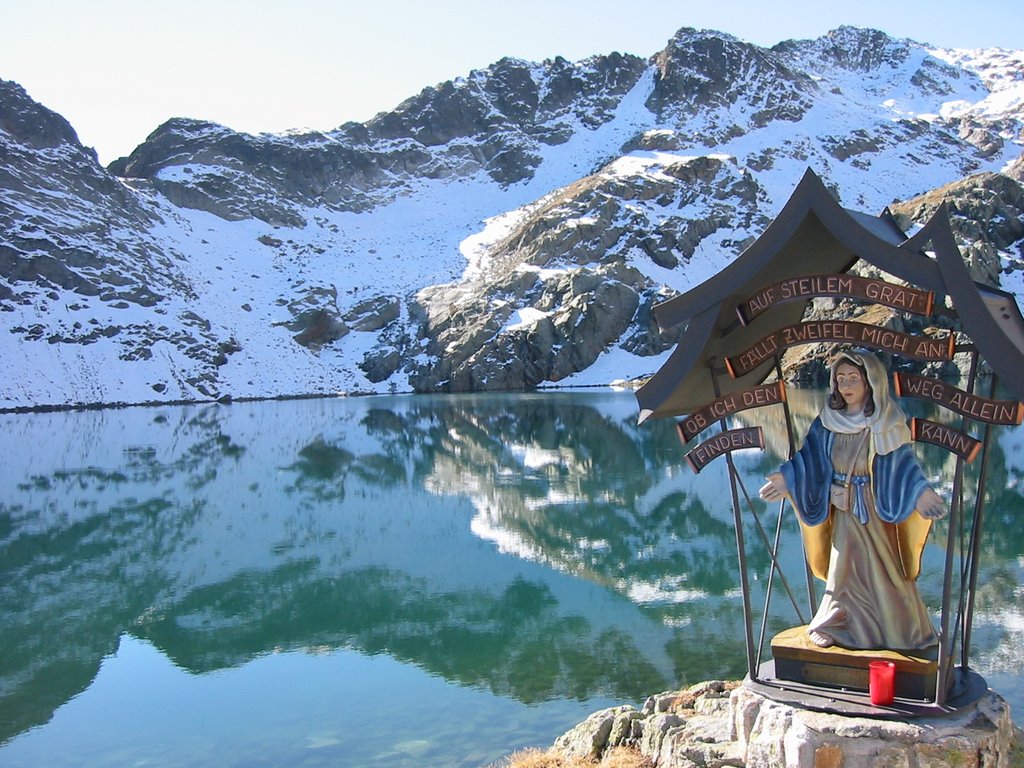 Wettersee bei Erlangerhütte by Axel Bruckmann