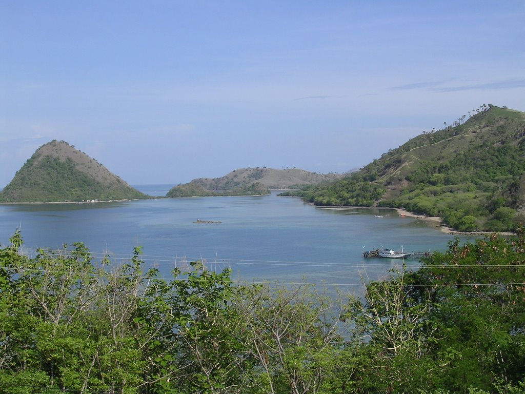 Labuanbajo by enrico minzoni